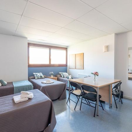 ברצלונה Residencia Universitaria Resa Lesseps מראה חיצוני תמונה