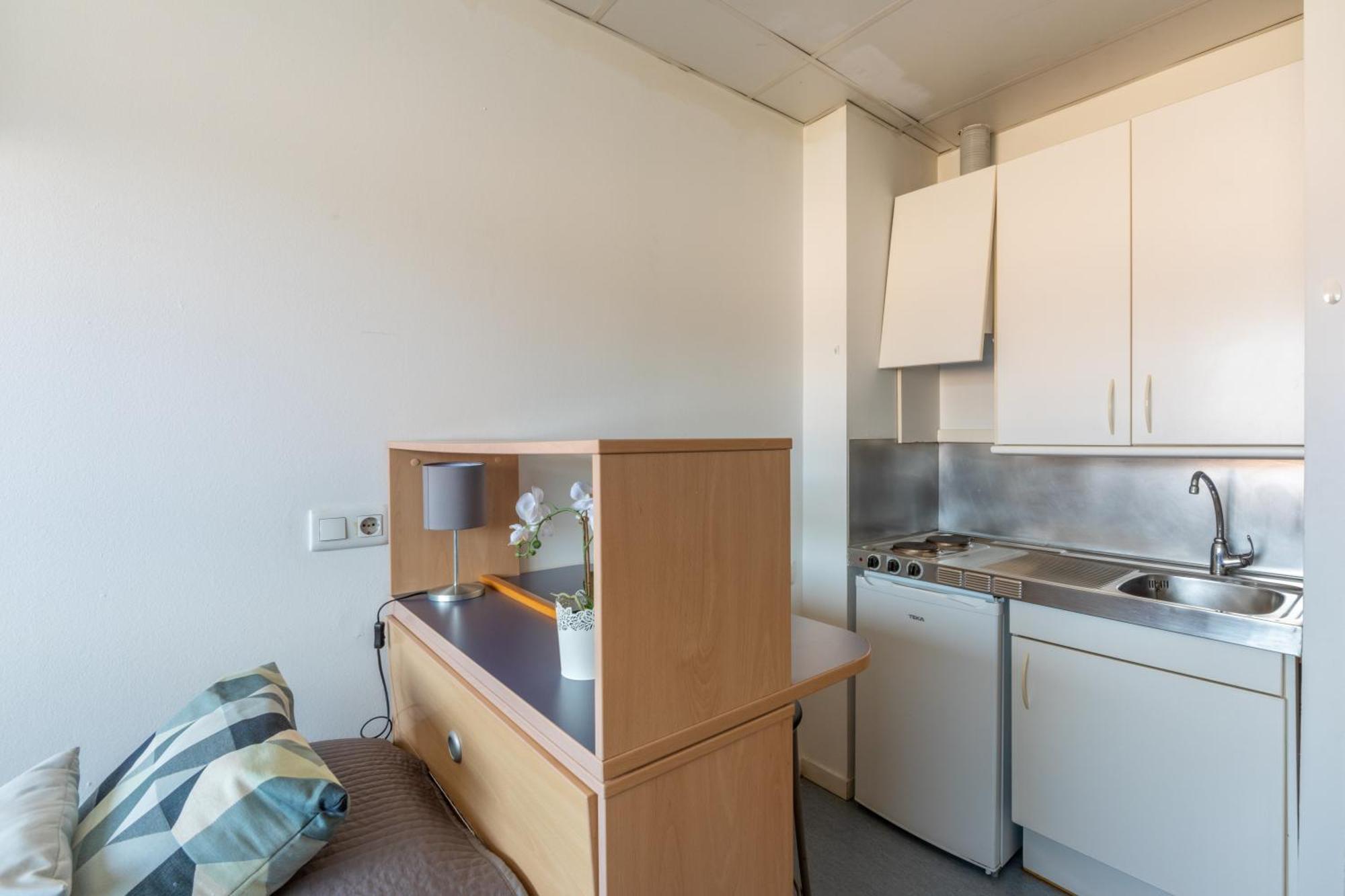 ברצלונה Residencia Universitaria Resa Lesseps מראה חיצוני תמונה