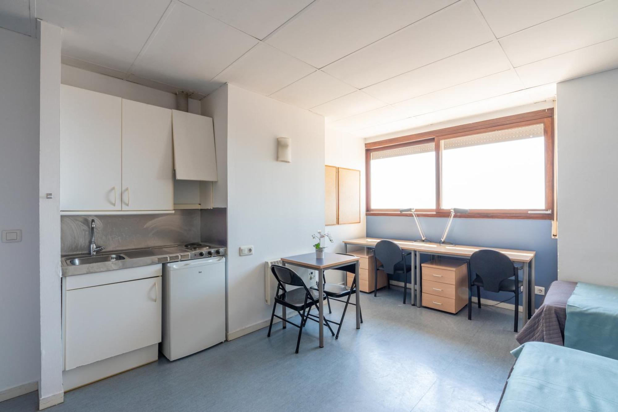 ברצלונה Residencia Universitaria Resa Lesseps מראה חיצוני תמונה